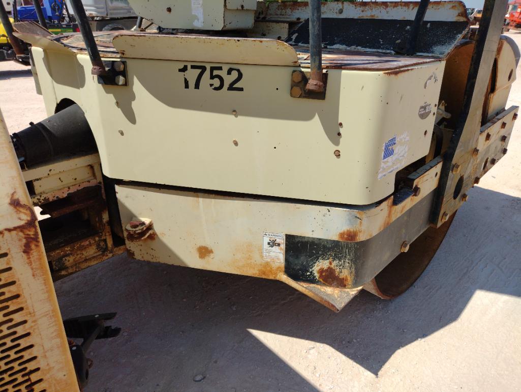 Ingersoll Rand DD-125 Smooth Drum Compactor