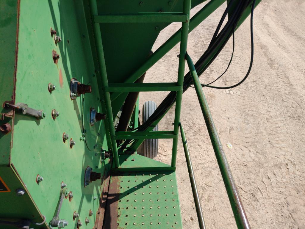 1996 John Deere 7450 Cotton Stripper