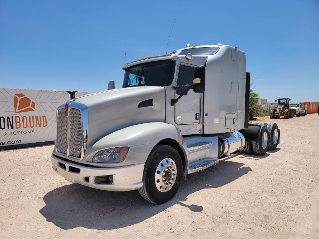 2014 Kenworth T660 Truck