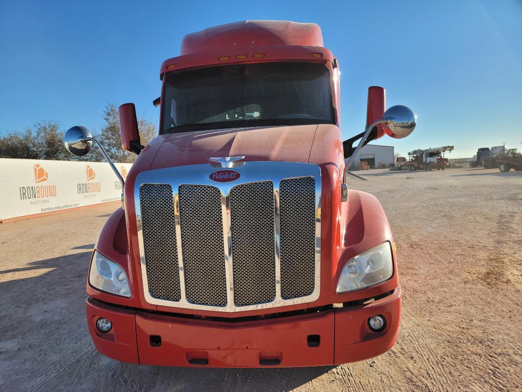 2014 Peterbilt 579 Truck Tractor