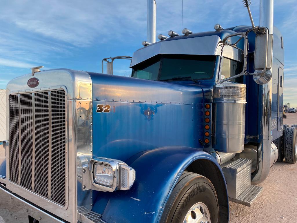 2005 Peterbilt 379 Semi Truck Tractor