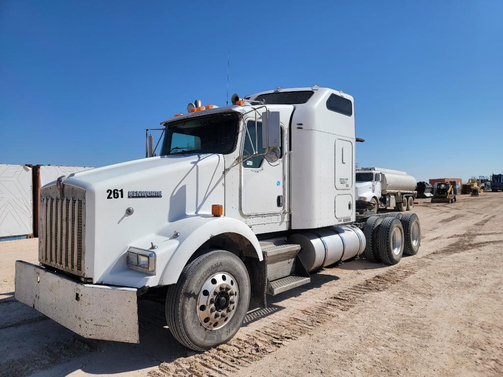 2005 Kenworth T800 Truck Tractor