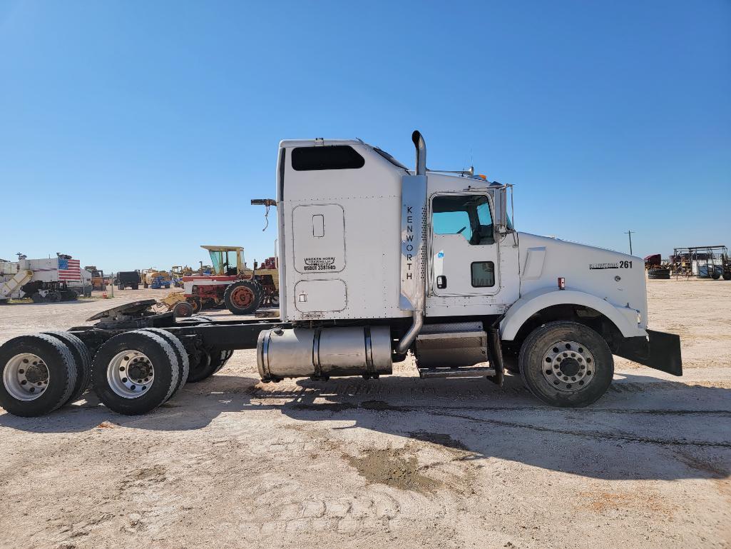 2005 Kenworth T800 Truck Tractor