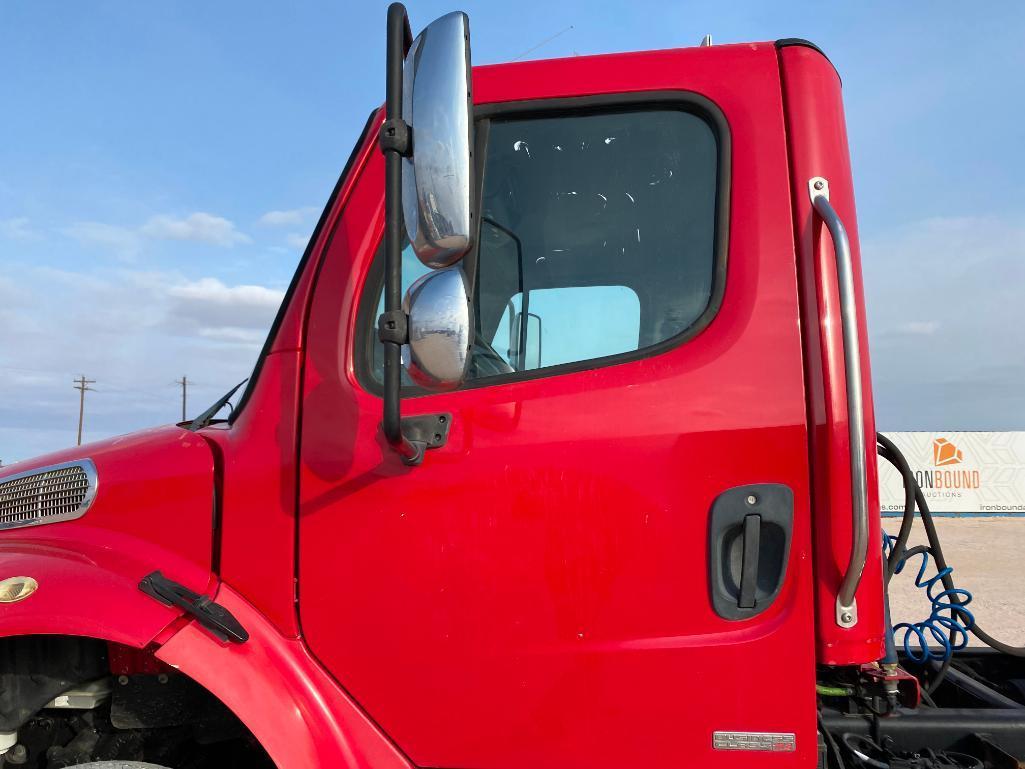 2012 Freightliner Single Axle Day Cab Truck
