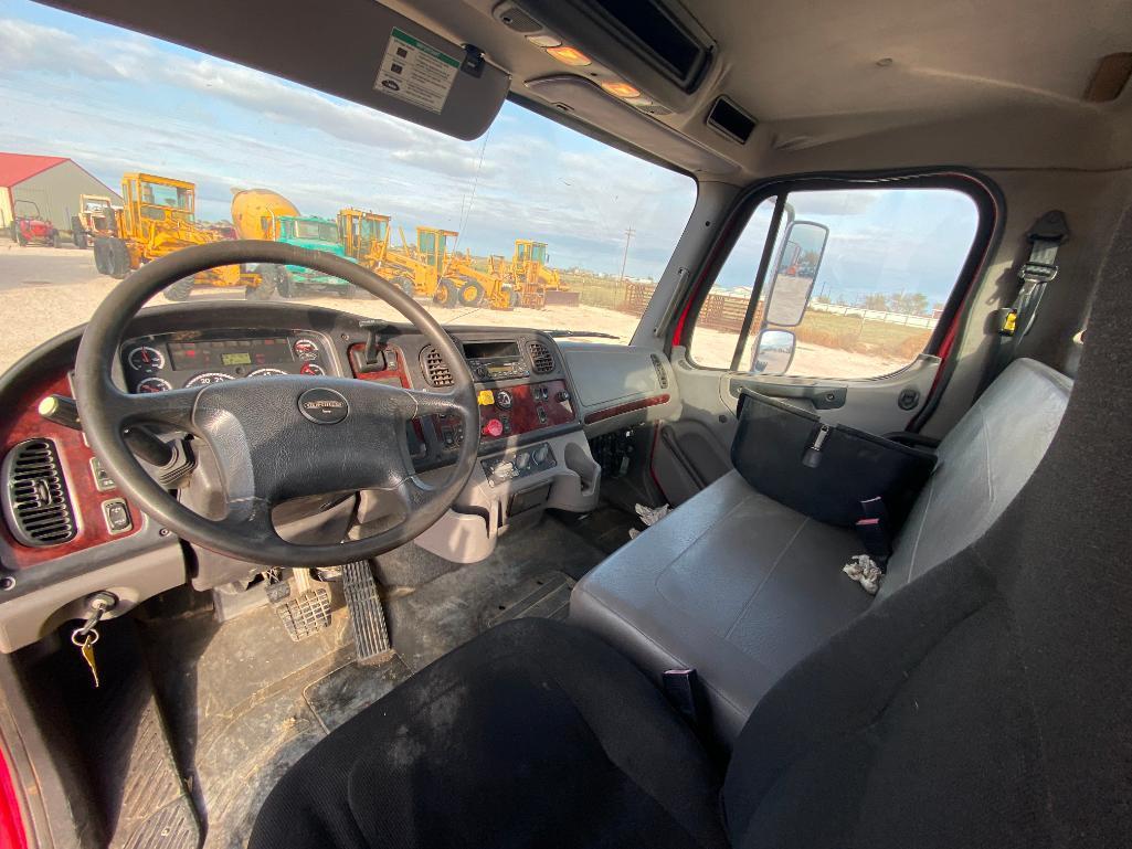 2012 Freightliner Single Axle Day Cab Truck