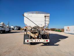 1988 Freightliner Truck w/ Fertilizer Tender