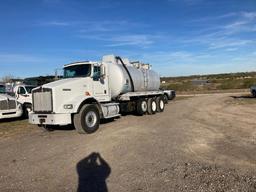 2007 Kenworth T800 Vacuum Truck