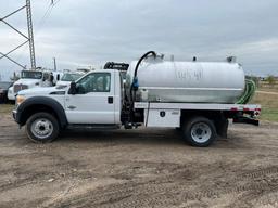 2016 Ford F550 Vacuum Truck