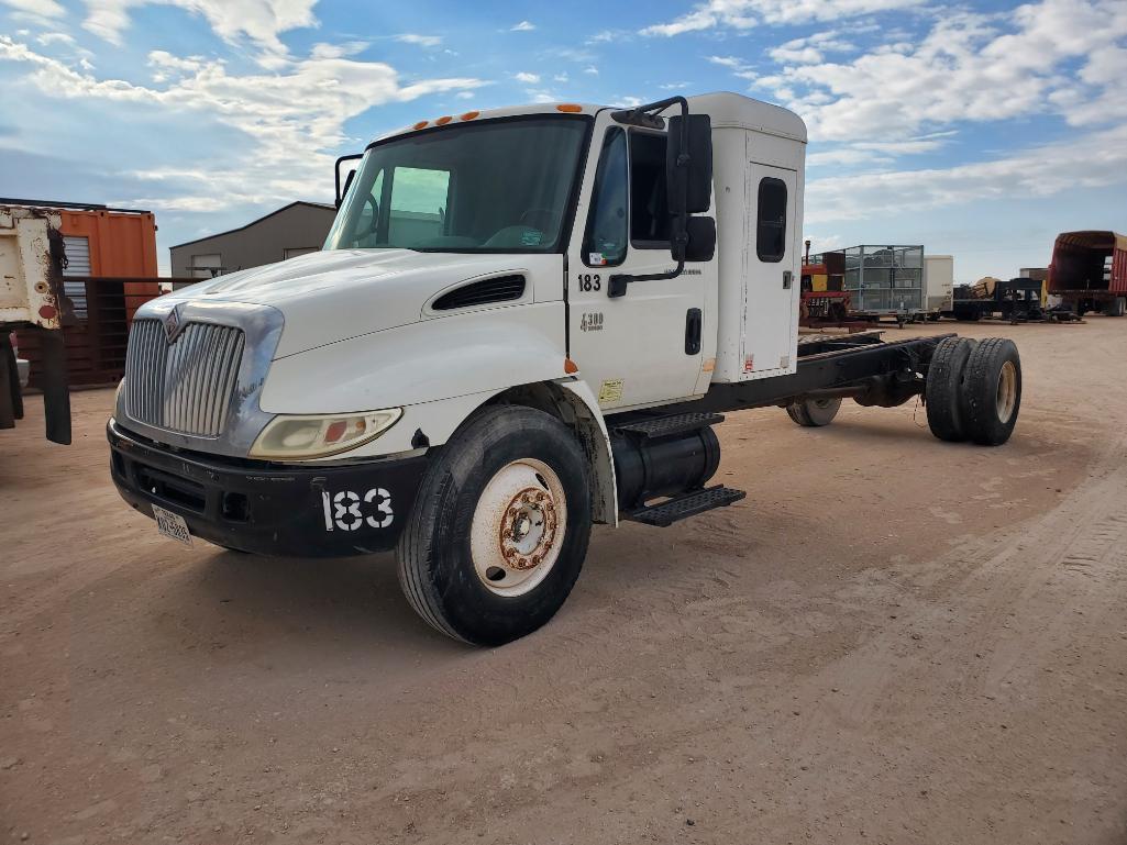 2004 International 4300 Cab Chassis Truck