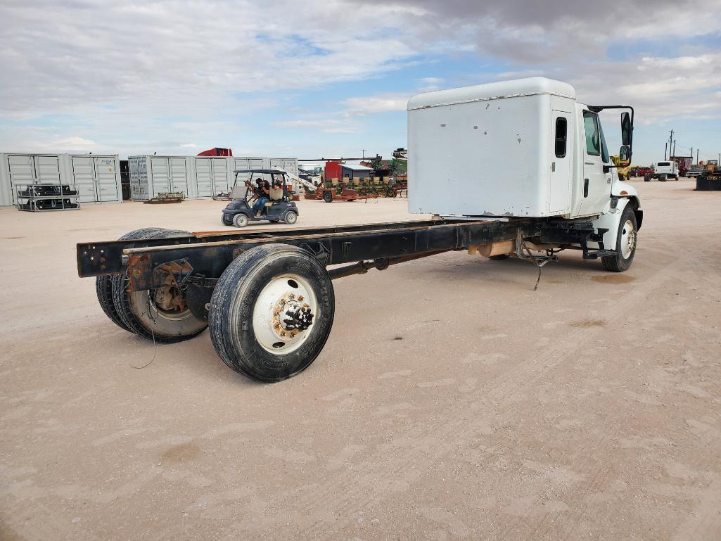 2004 International 4300 Cab Chassis Truck