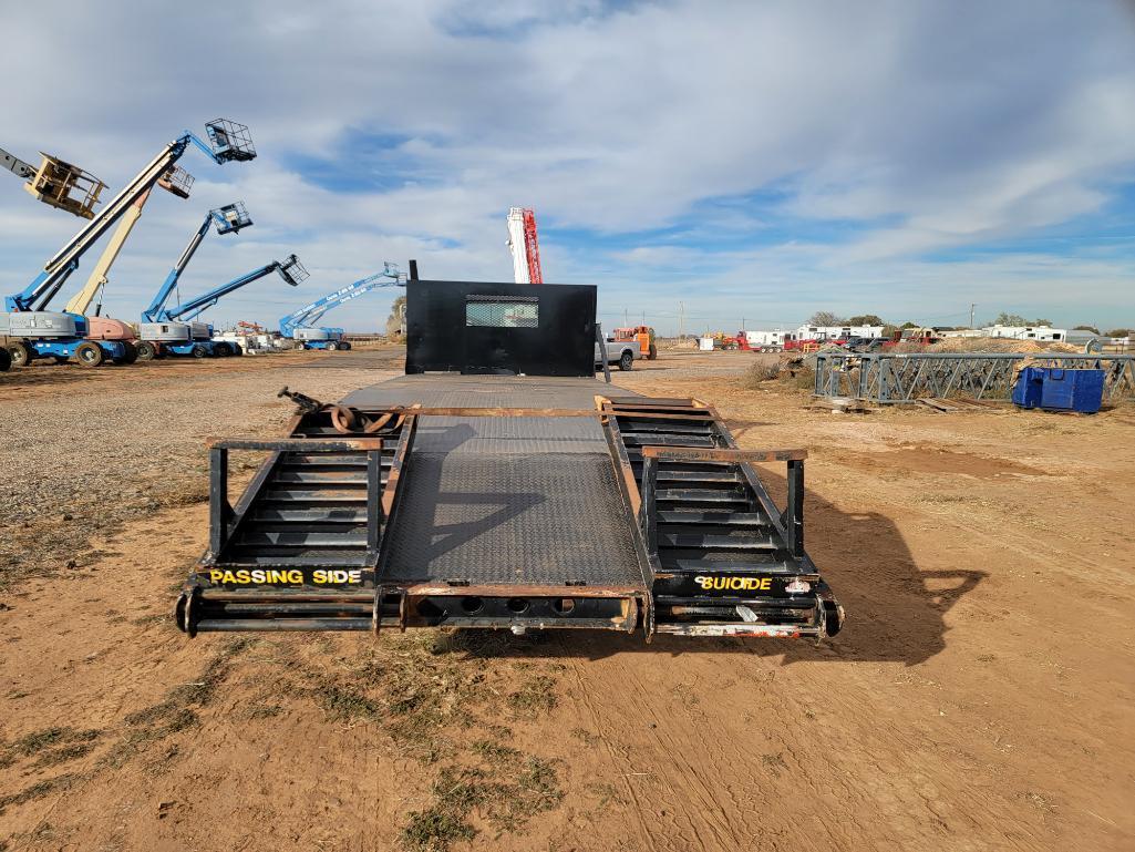 1989 Ford F700 Diesel, 20 + Tail Flatbed Truck