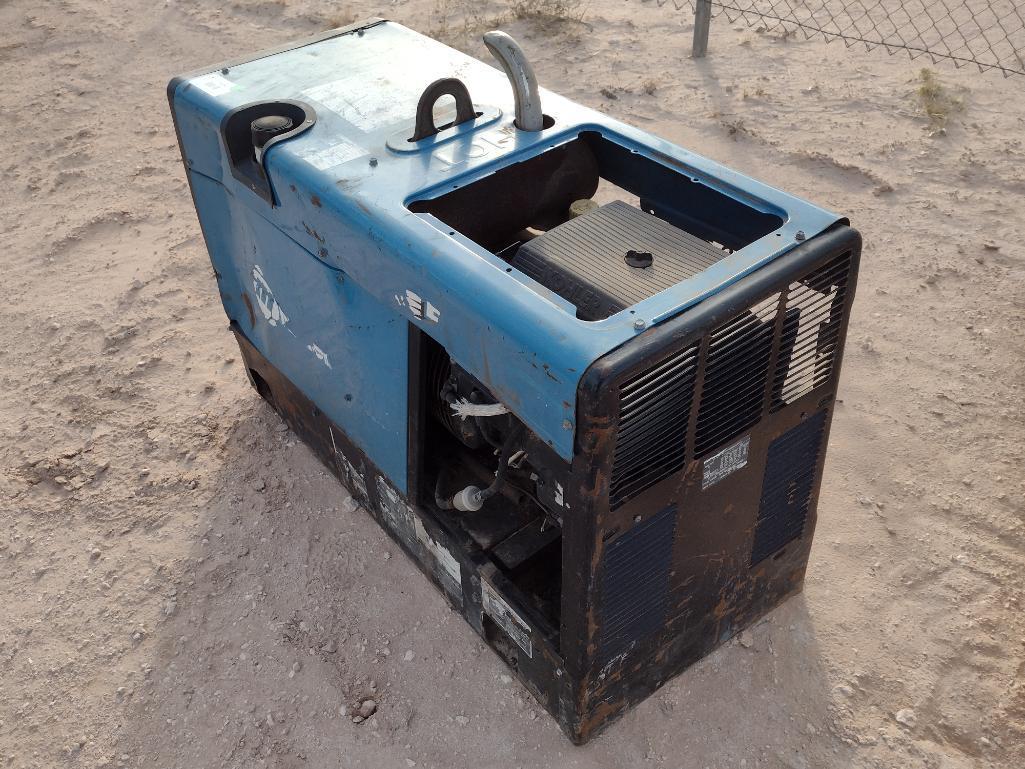 Miller Bobcat 225 Welder