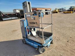 Genie GR20 Self Propelled Personnel Lift