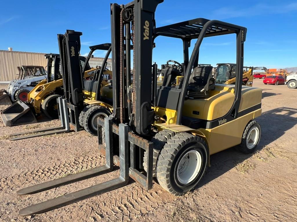 Yale GDP110VXN Forklift