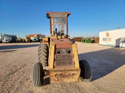 CASE 585E Rough Terrain Forklift