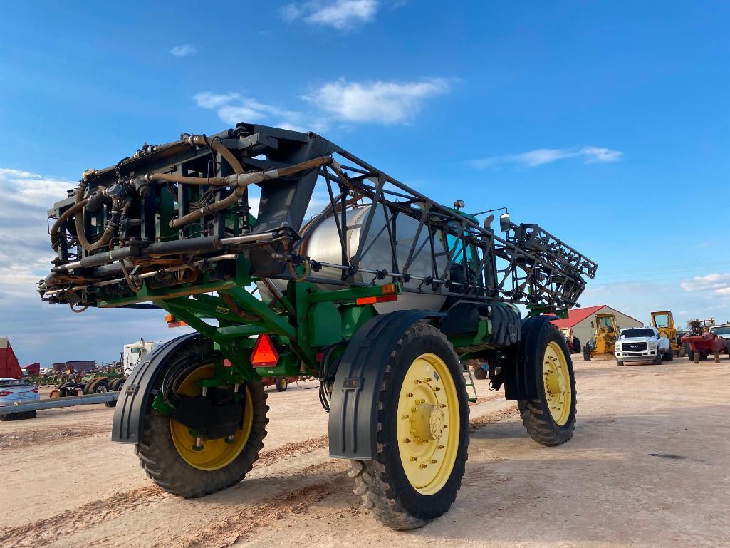 John Deere 4930 Sprayer