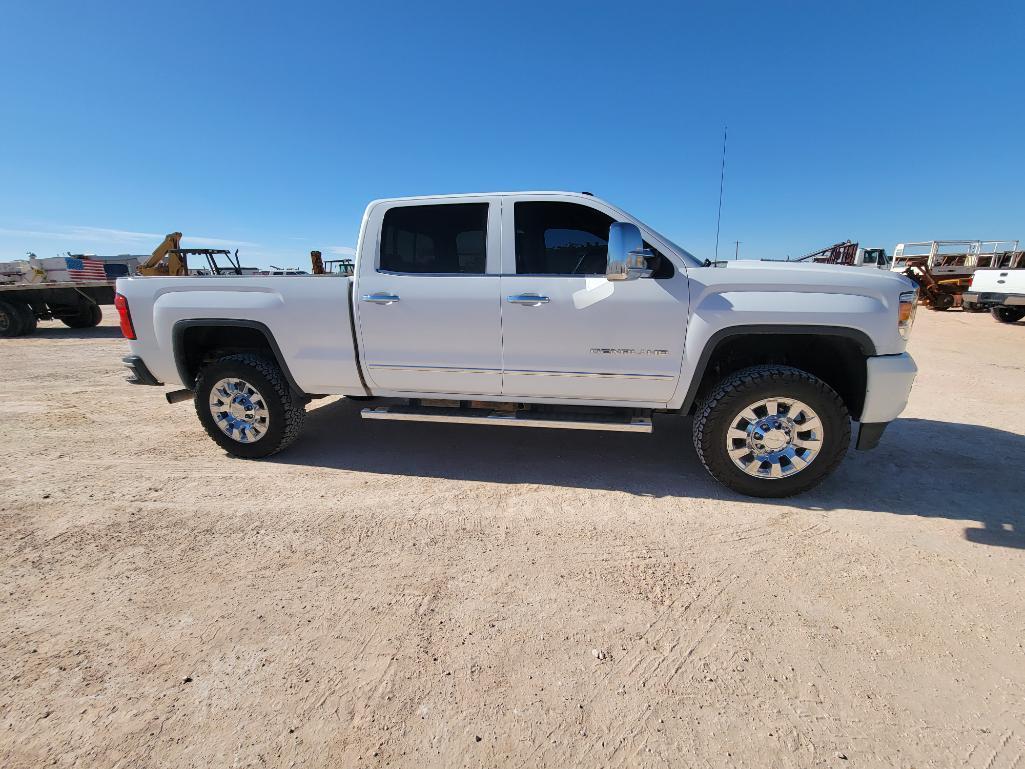 2015 GMC Sierra Pickup Truck