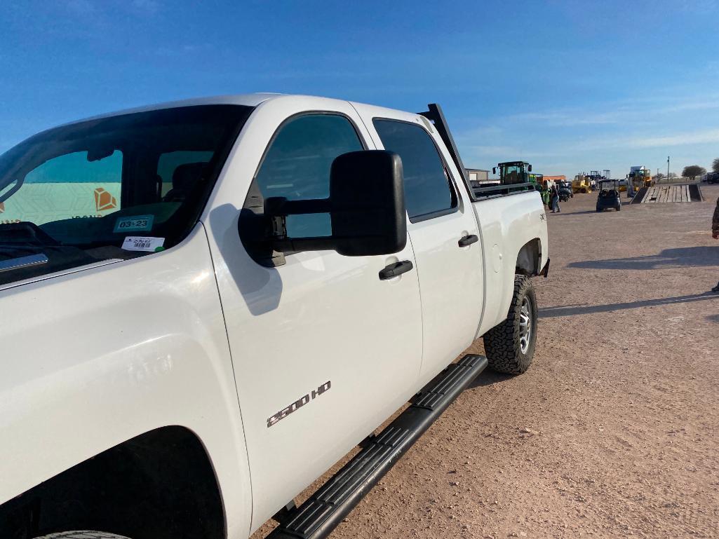 2013 Chevrolet 2500 HD Pickup Truck