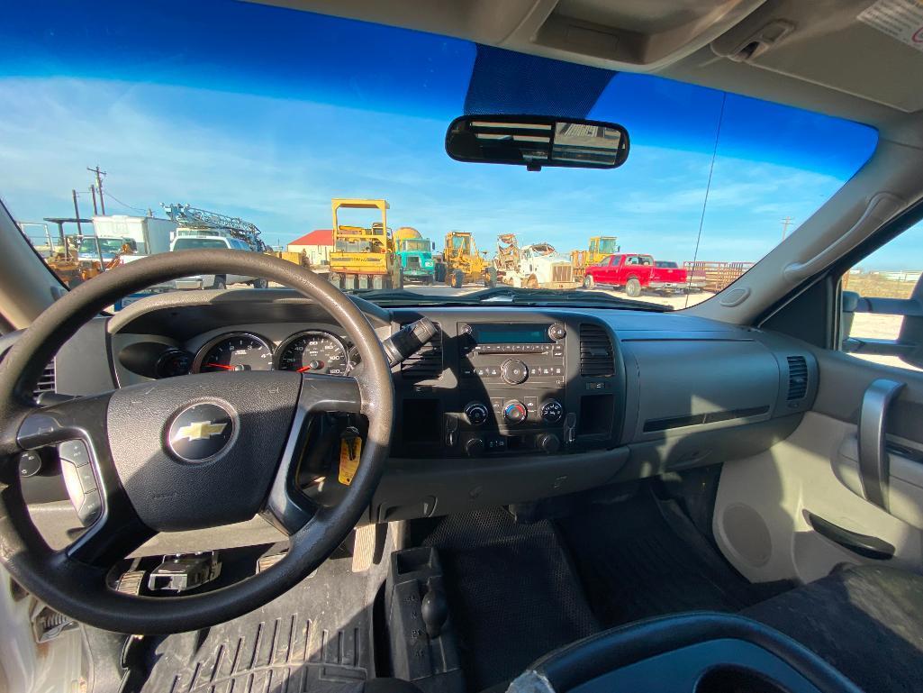 2013 Chevrolet 2500 HD Pickup Truck