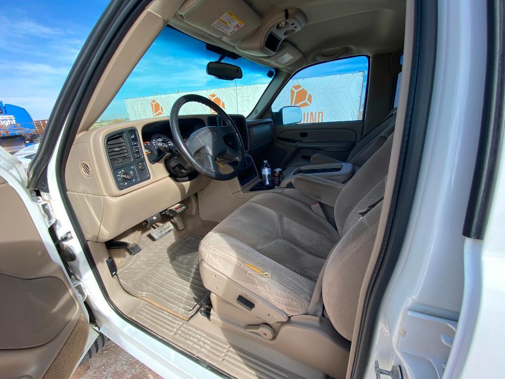 2005 Chevrolet 2500 HD Pickup Truck