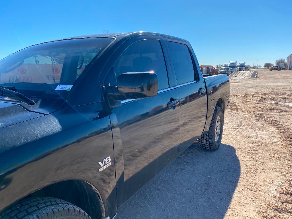 2004 Nissan Titan Pickup Truck