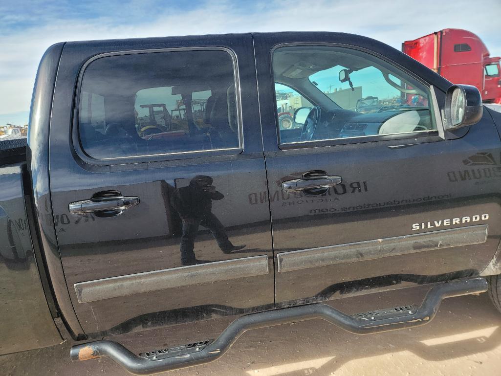 2013 Chevrolet Silverado Pickup Truck