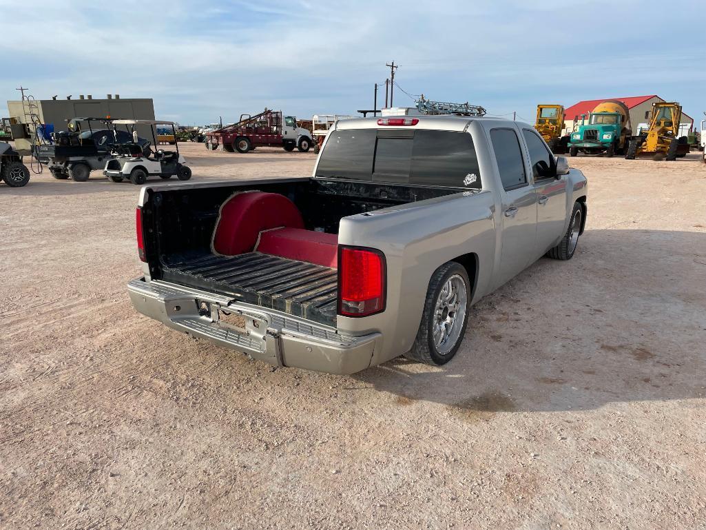 2007 Chevrolet Silverado Pickup Truck