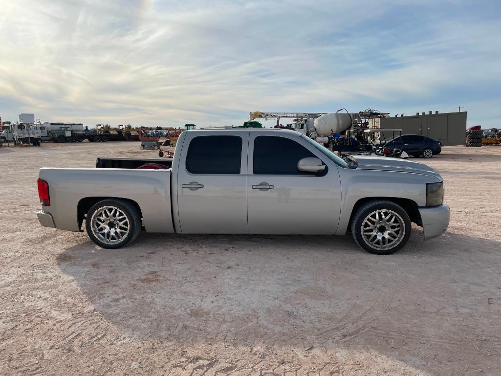 2007 Chevrolet Silverado Pickup Truck