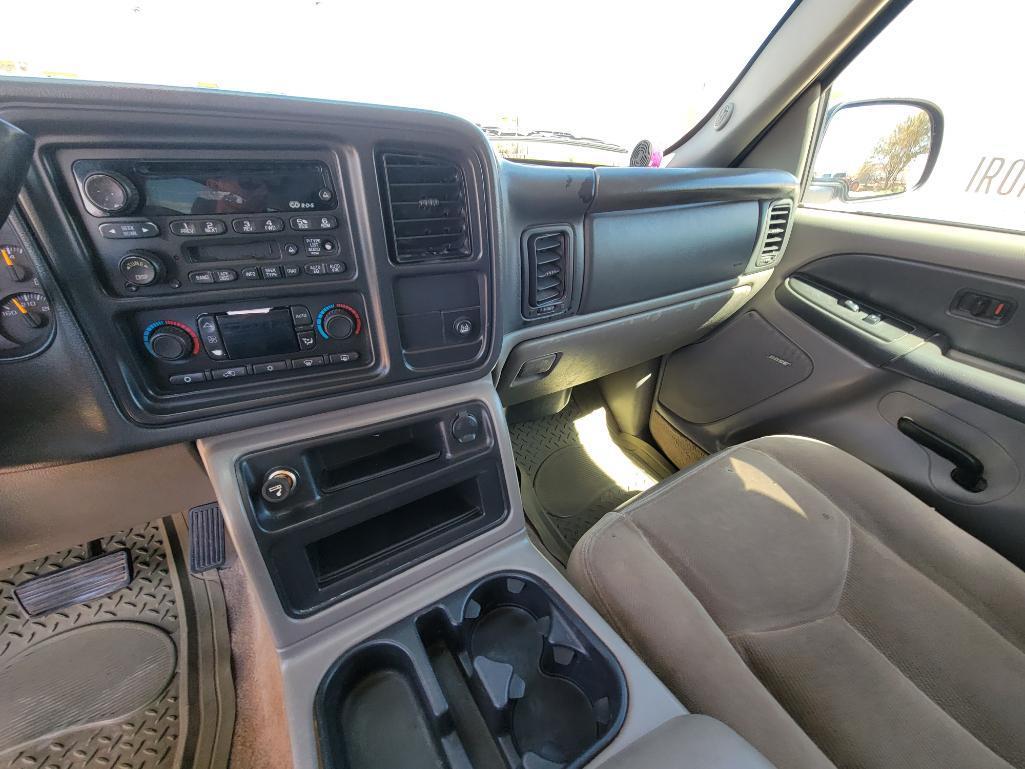 2003 GMC Yukon XL Multipurpose Vehicle