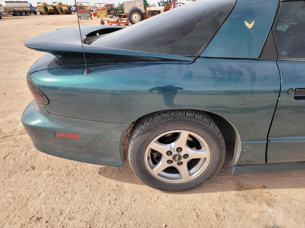 1997 Pontiac Firebird Passenger Car