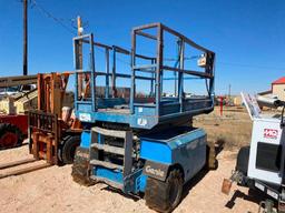 2001 Genie GS-3268 RT Scissor Lift