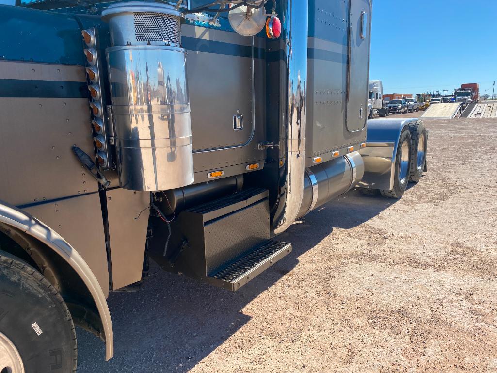 1994 Peterbilt 379 Truck Tractor