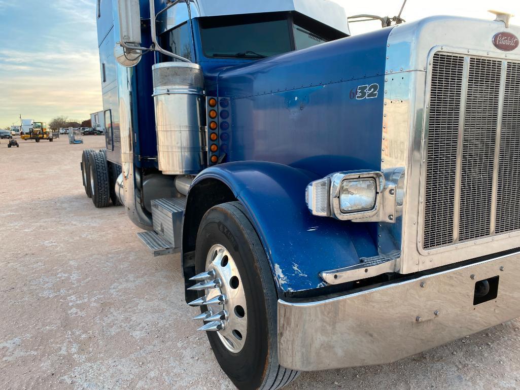 2005 Peterbilt 379 Semi Truck Tractor