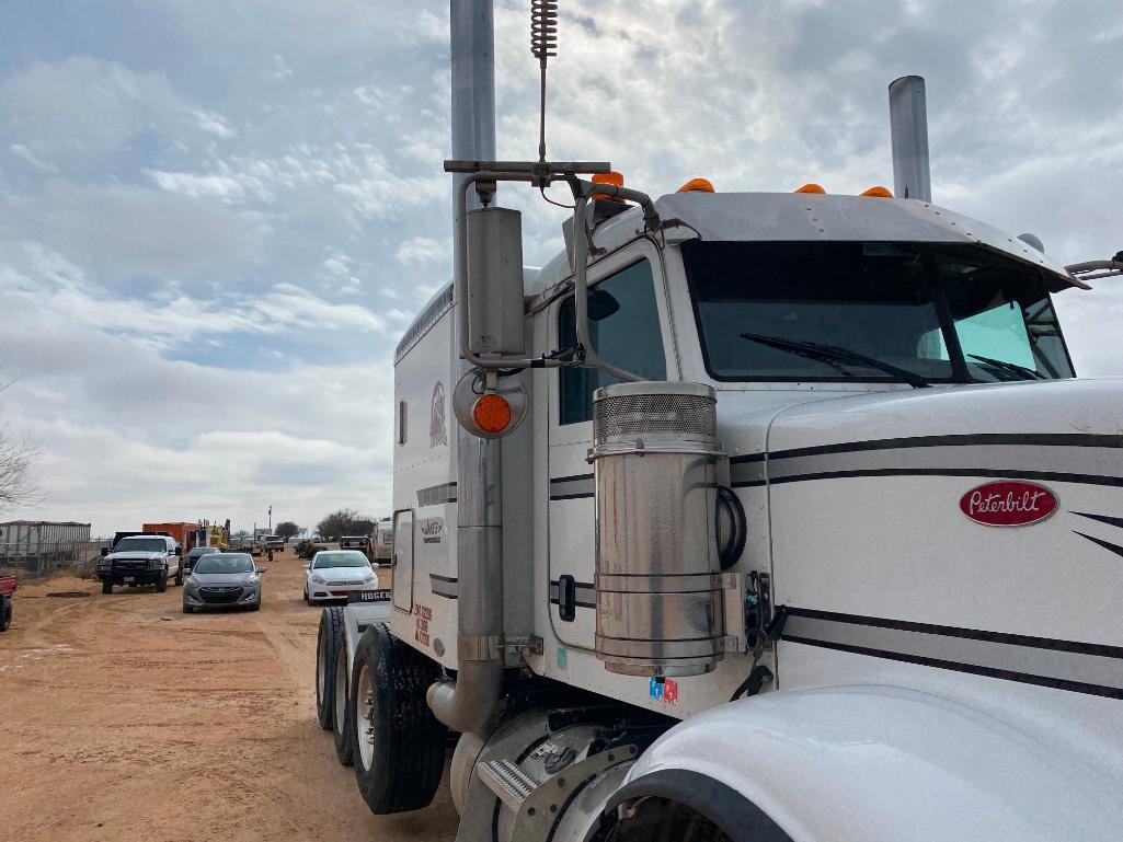 2010 PETERBILT 367 Truck Tractor