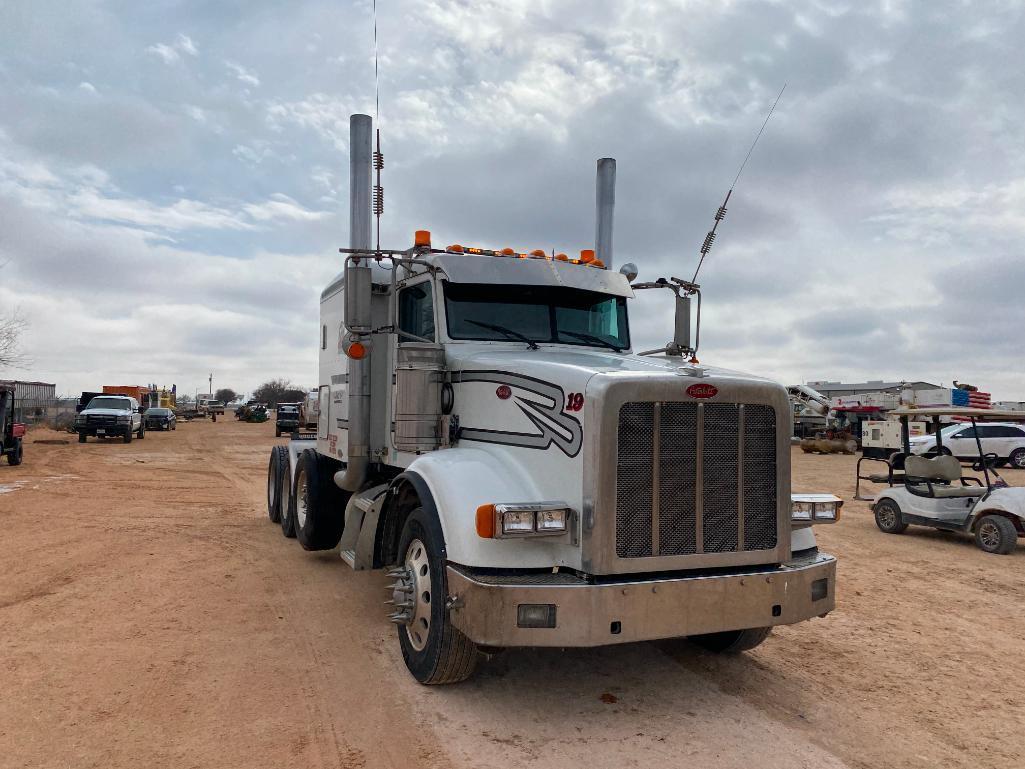 2010 PETERBILT 367 Truck Tractor