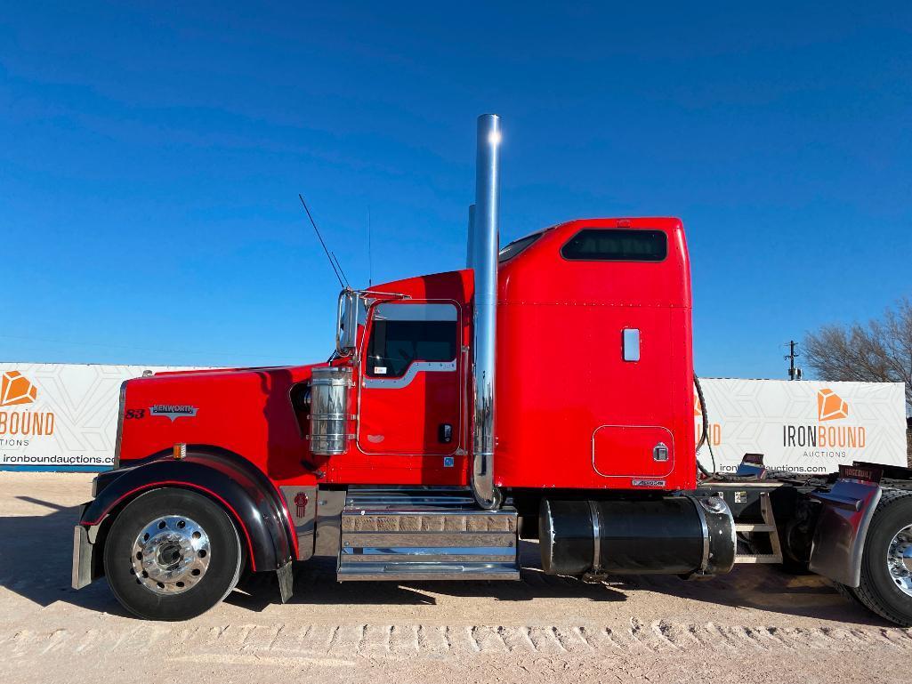 2010 Kenworth W900 Truck Tractor