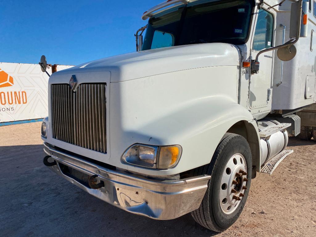 2004 International Semi Truck