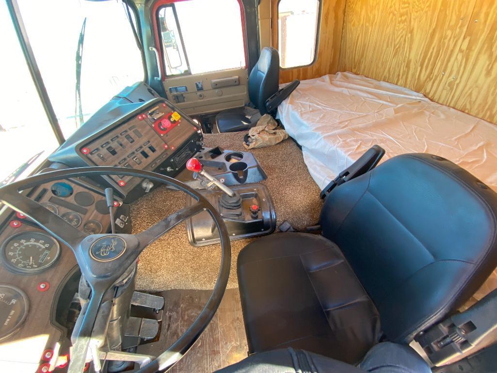 1985 International Cabover Truck Tractor