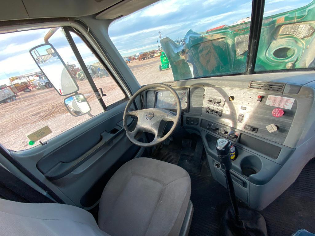 2007 Freightliner Columbia Water Truck