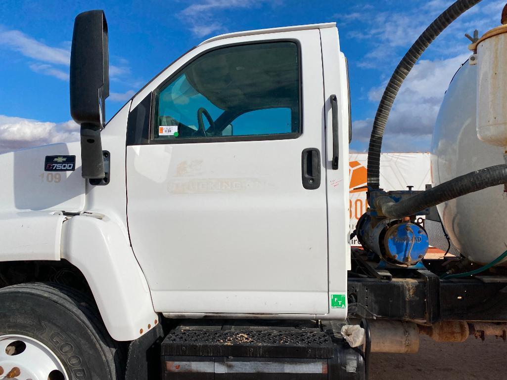 2008 Chevrolet C7500 Vacuum Truck