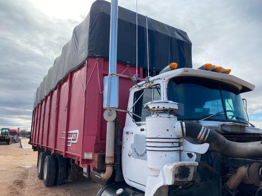 1989 Mack RB688S Module Truck