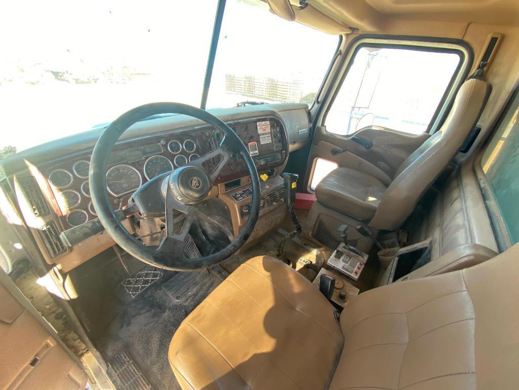 2005 MACK Granite CV713 Dump Truck