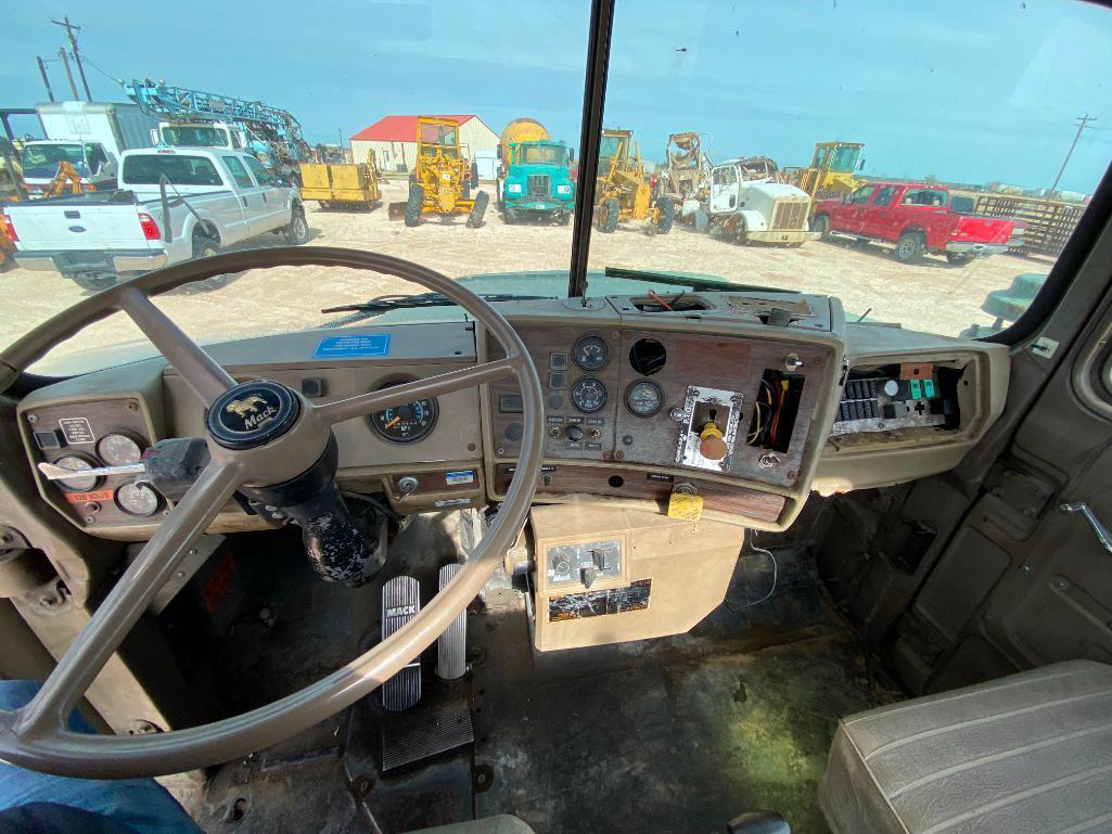 1983 Mack K-500 Tilt Deck Flat Bed Truck