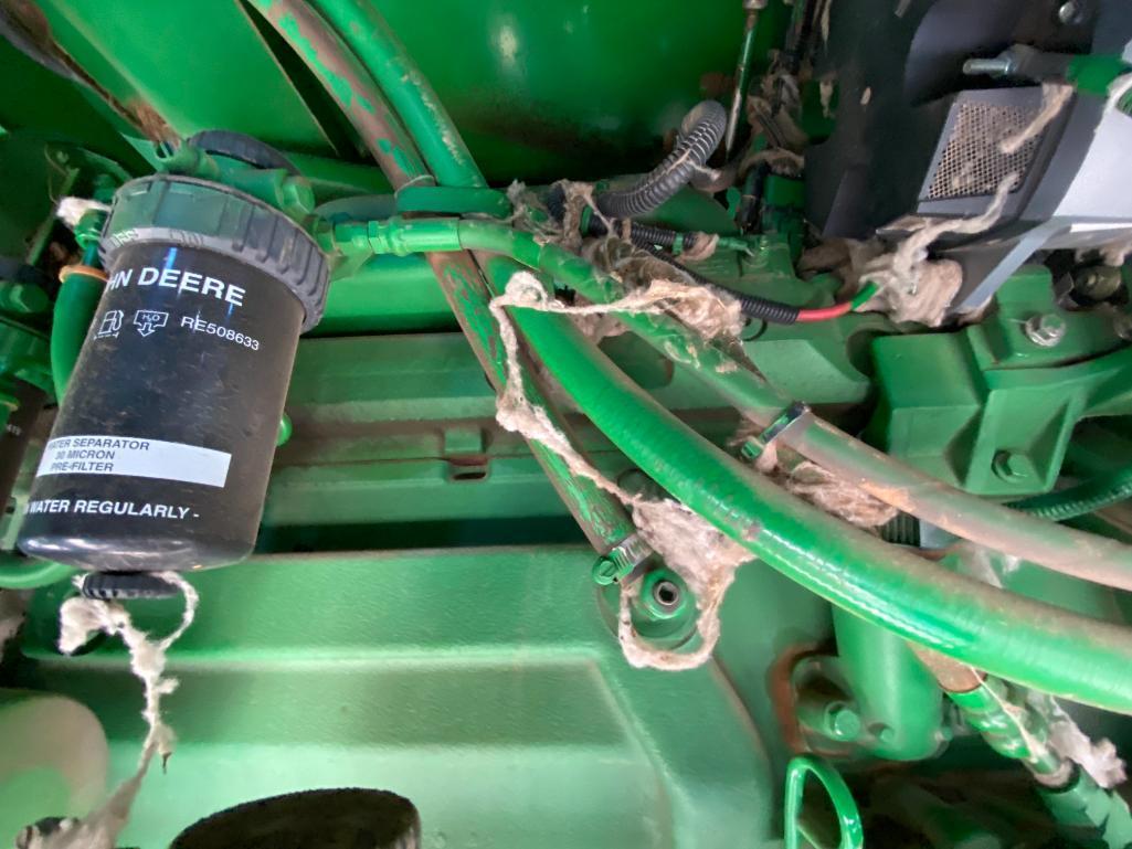 John Deere 7460 Cotton Stripper