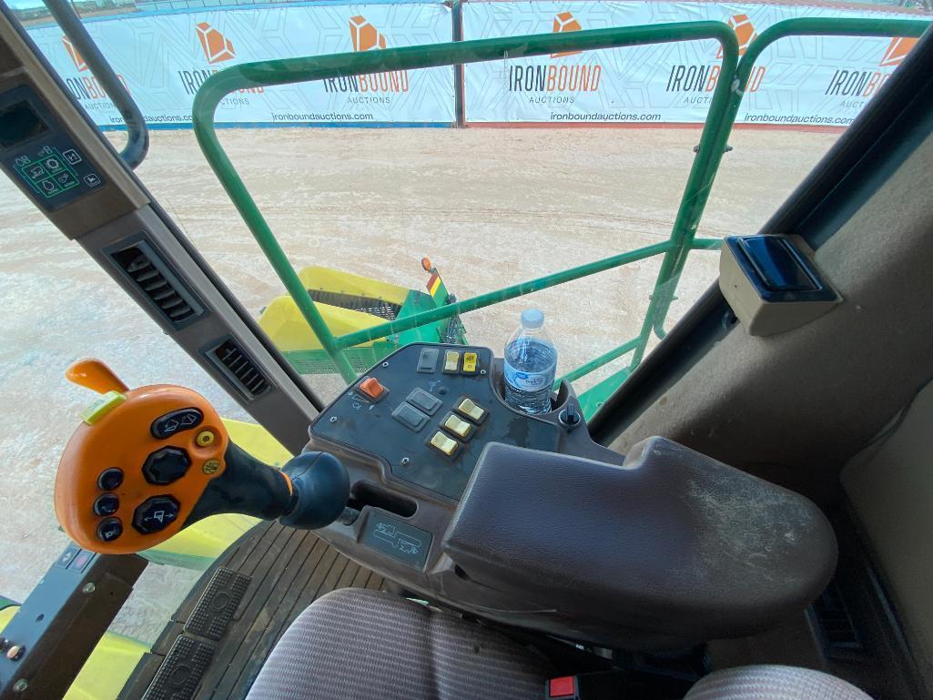 John Deere 7460 Cotton Stripper