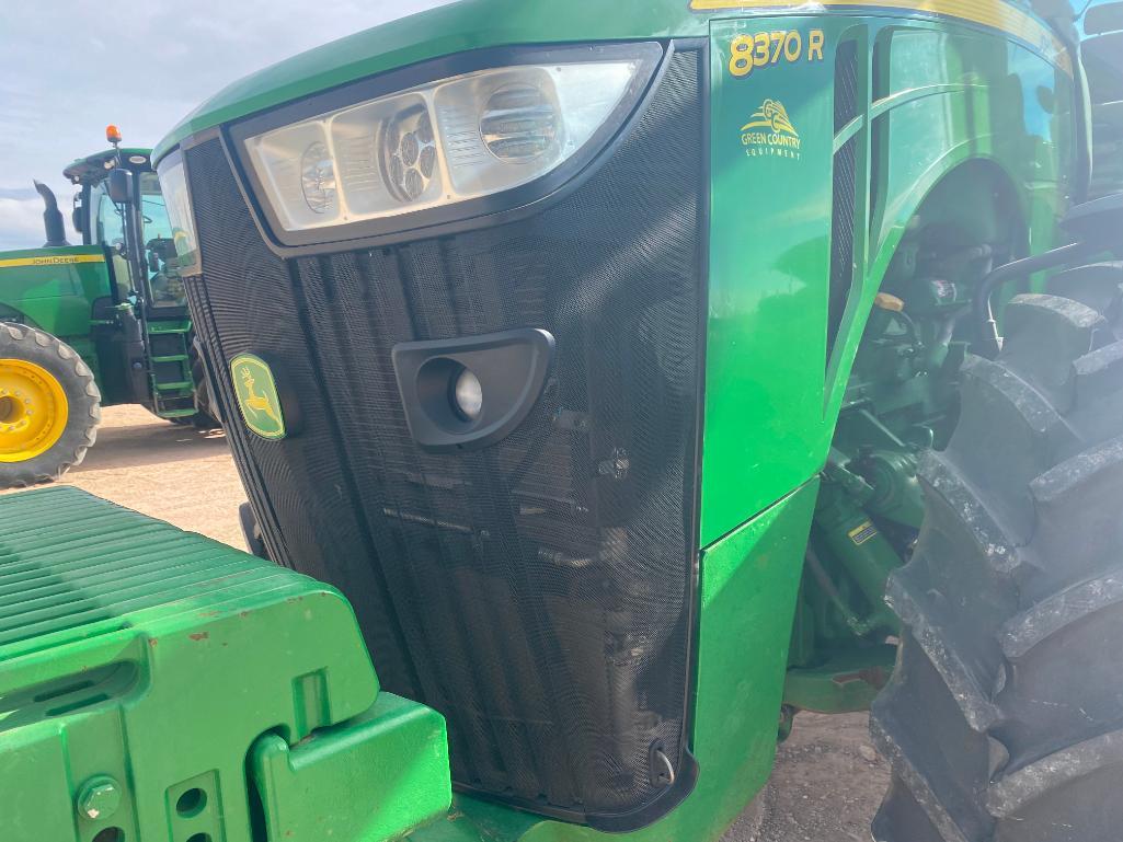 2014 John Deere 8370R MFWD Tractor ( Located in Dalhart Tx)