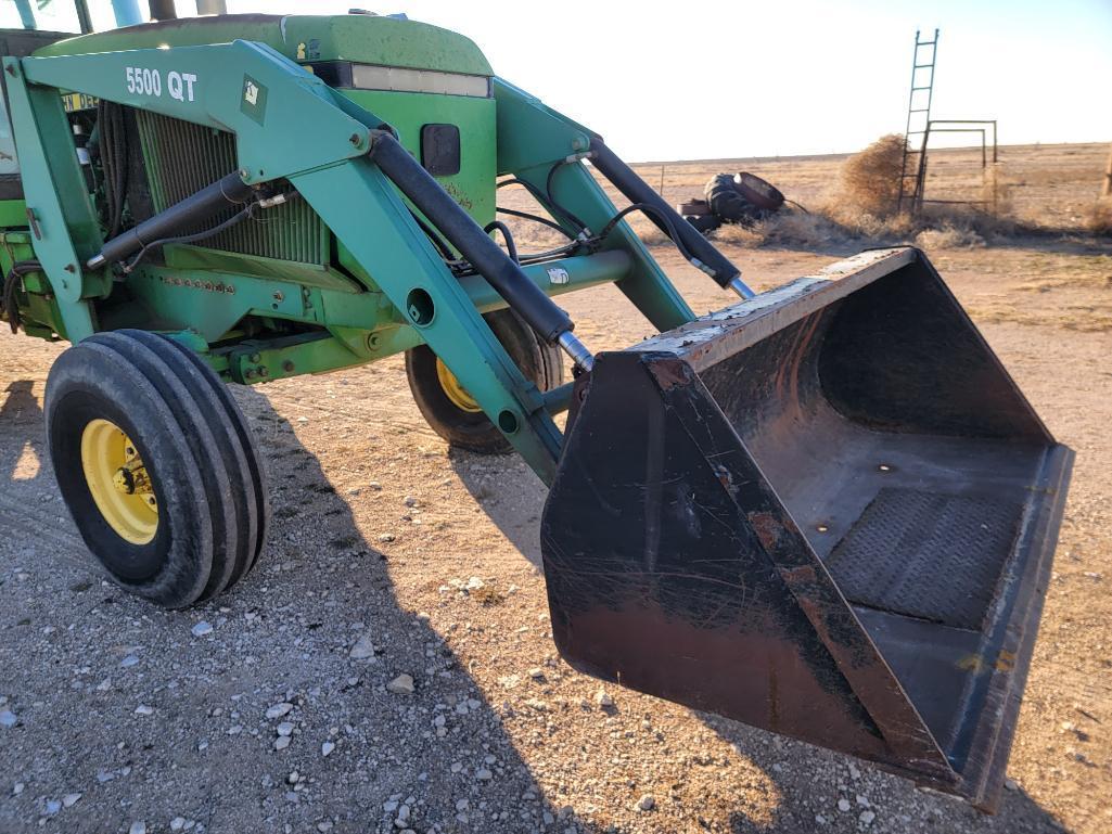 JOHN DEERE 4650 TRACTOR WITH FRONT LOADER ( OFFSITE LOCATED IN LOVINGTON NM )