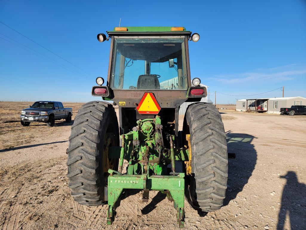 JOHN DEERE 4650 TRACTOR WITH FRONT LOADER ( OFFSITE LOCATED IN LOVINGTON NM )