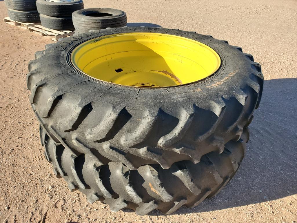 (2) John Deere Duals/ Tires 480/80R46