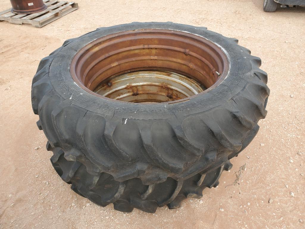 (2) Tractor Wheels w/Tires 15.5-38